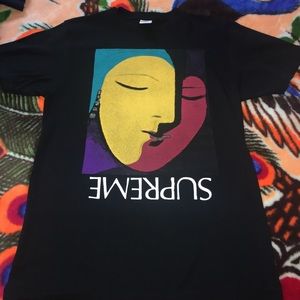 Supreme T-Shirt